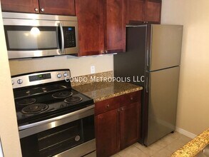 5128 Conroy Rd in Orlando, FL - Building Photo - Building Photo