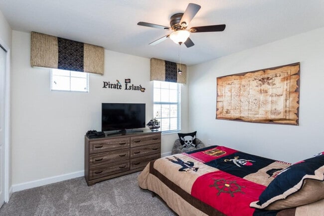 property at 4817 Kings Castle Cir