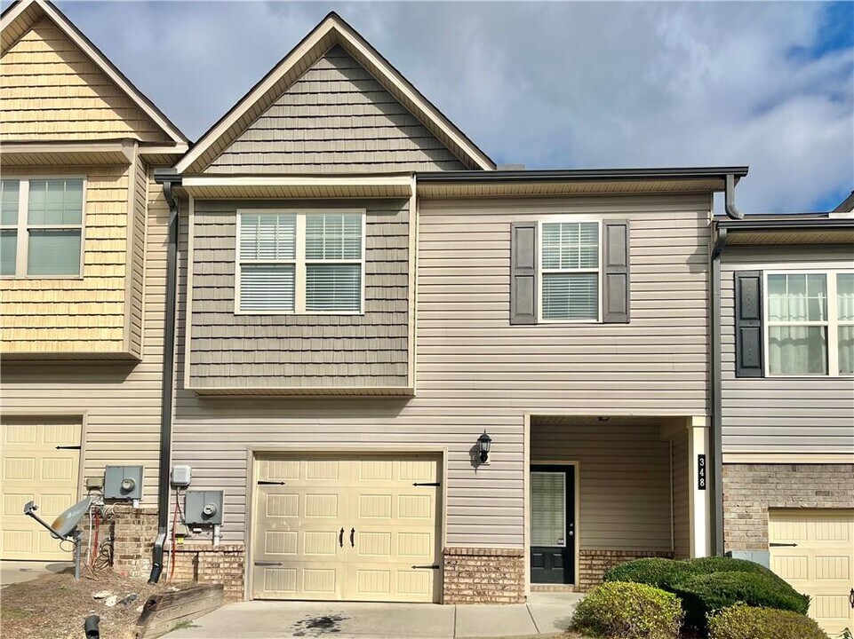 348 Turtle Creek Dr in Winder, GA - Building Photo