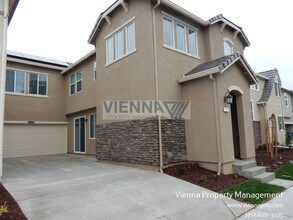 1271 Goldenrod Way in Rocklin, CA - Building Photo - Building Photo