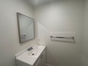 12094 Coachman Ln in Moreno Valley, CA - Building Photo - Building Photo