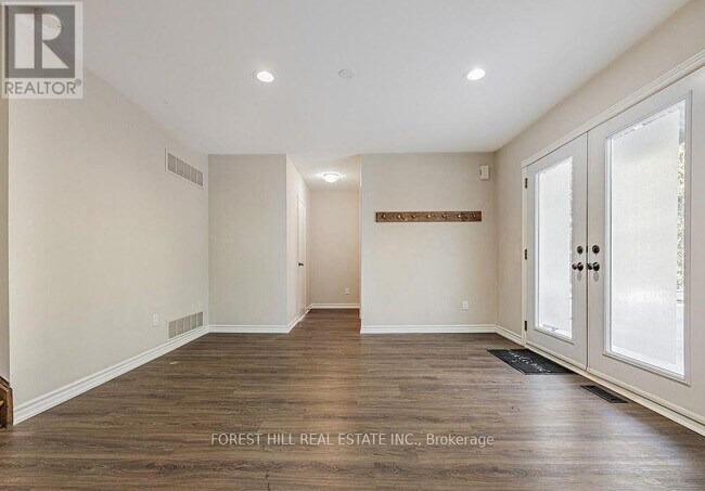 114 Kennard Ave in Toronto, ON - Building Photo - Building Photo