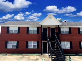 Gardendale Manor Apartments