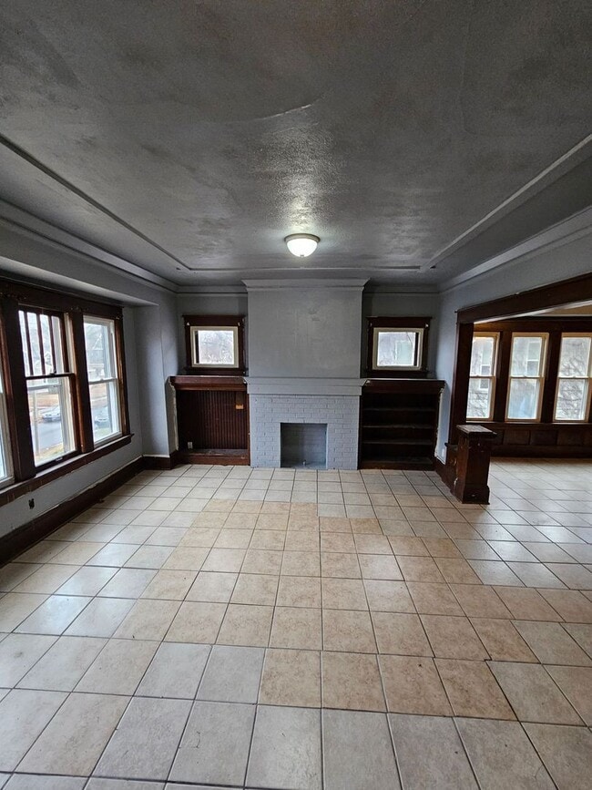 3045-3047 N 39th St.