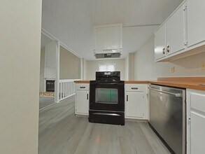 857 Danish Dr in Fayetteville, NC - Building Photo - Building Photo