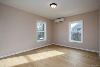 72 S Main St in New City, NY - Building Photo - Building Photo