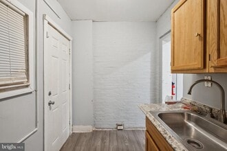 1316 W Clementine St in Philadelphia, PA - Building Photo - Building Photo