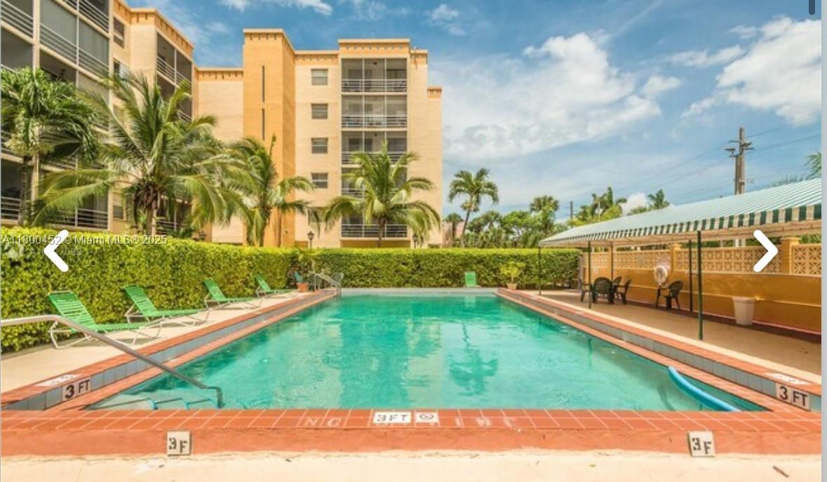 2935 NE 163rd St in North Miami Beach, FL - Building Photo
