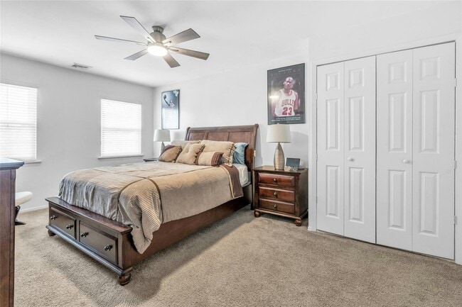 104 Palo Alto Dr in Plainview, NY - Building Photo - Building Photo