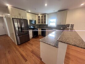12 Mallard Ave, Unit 3 in Boston, MA - Building Photo