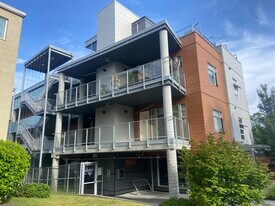 Urbanité in Victoria, BC - Building Photo