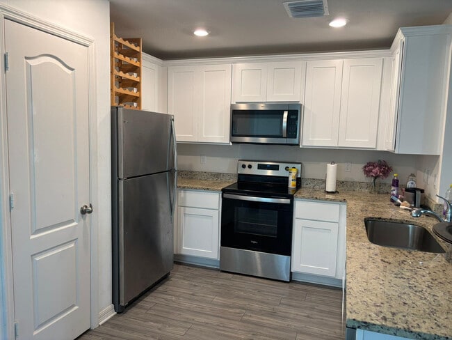 5335 Entertainment Way in Fort Pierce, FL - Building Photo - Building Photo