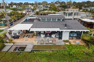 111 Little Orphan Alley in Del Mar, CA - Building Photo - Building Photo