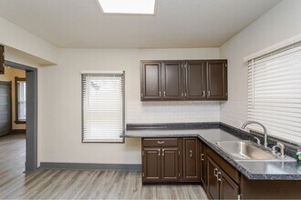 423 Langdon St in Toledo, OH - Foto de edificio - Building Photo