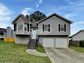 405 Ivy Crest Dr in Dallas, GA - Building Photo