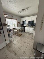 585 Somerville Ave, Unit #A in Somerville, MA - Building Photo