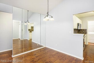 44882 Marigold Dr in Sterling Heights, MI - Building Photo - Building Photo