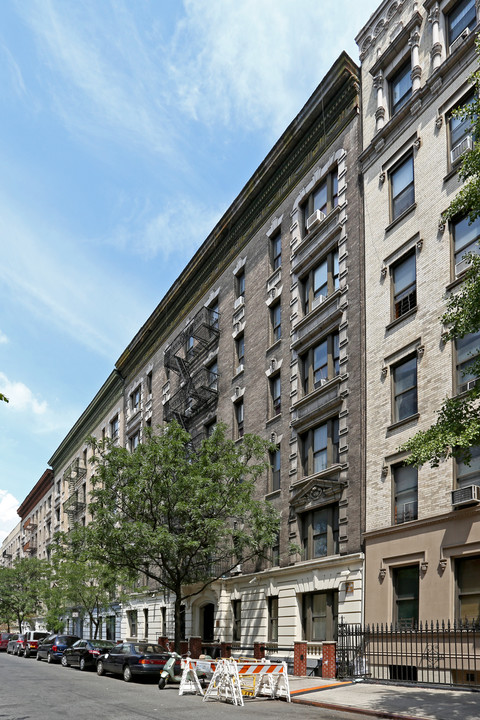 511 W 143rd St in New York, NY - Building Photo