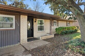 8806 Fox Hollow Dr in Waco, TX - Building Photo - Building Photo