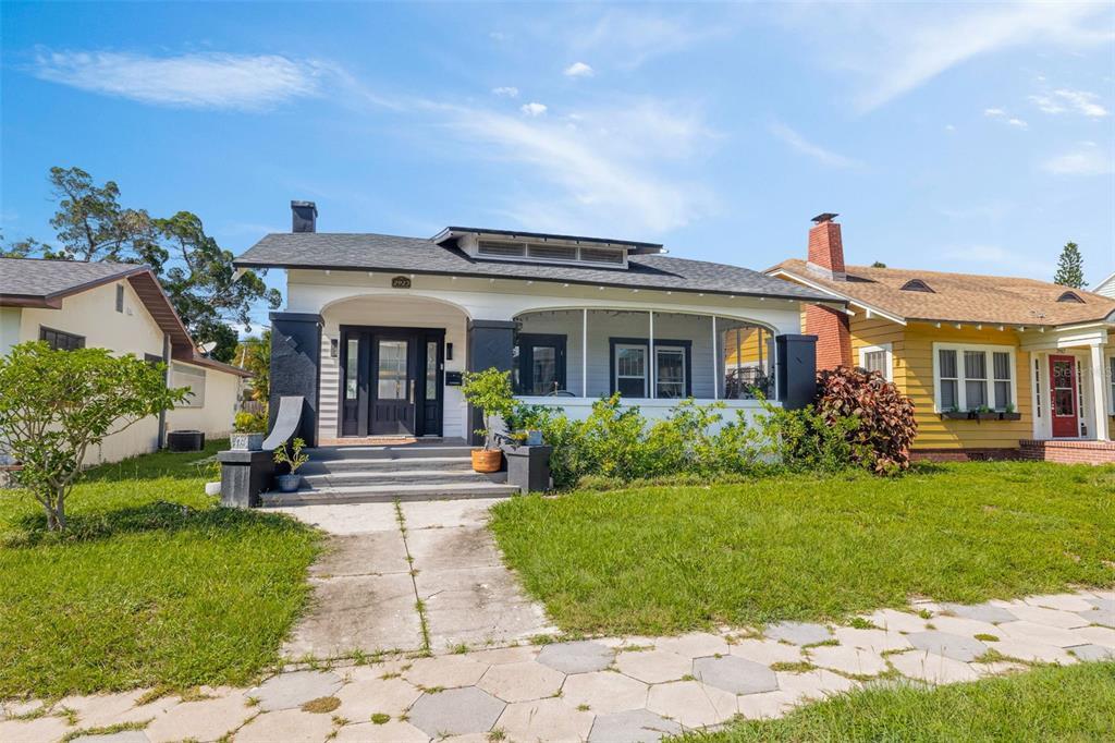 2925 2nd Ave N in St. Petersburg, FL - Building Photo