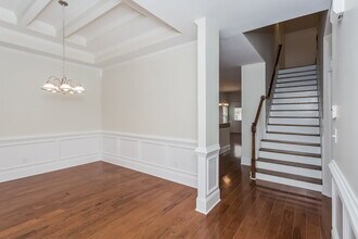 104 Society St in Mcdonough, GA - Foto de edificio - Building Photo