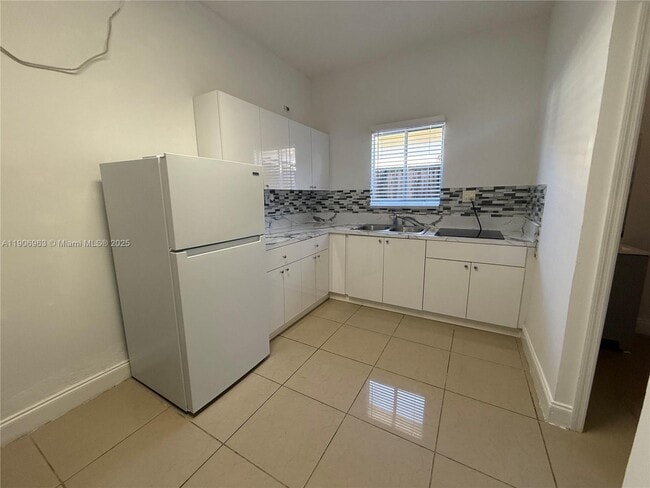 23160 SW 113 Passage in Miami, FL - Building Photo - Building Photo