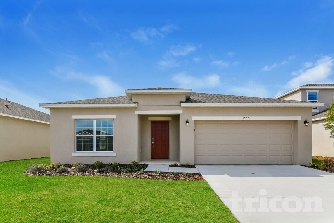 220 Garnet Ave in Kissimmee, FL - Building Photo