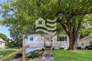 1726 Gellenbeck St in Cincinnati, OH - Building Photo