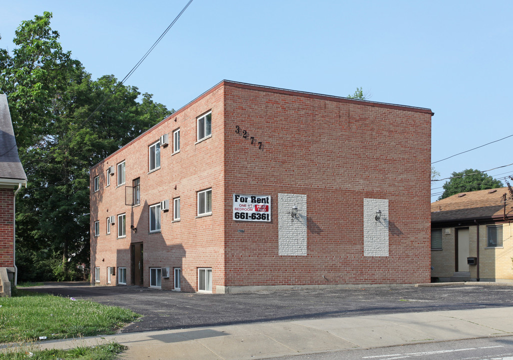 3277 Werk Rd in Cincinnati, OH - Foto de edificio