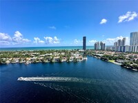 19707 Turnberry Way, Unit # 21H in Aventura, FL - Building Photo - Building Photo