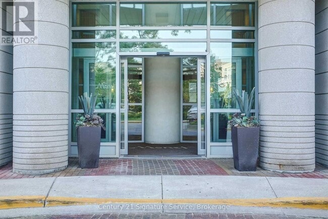 60 Byng Ave in Toronto, ON - Building Photo - Building Photo