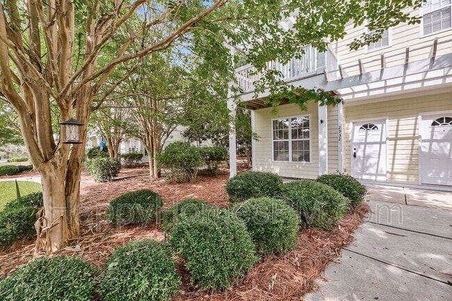 2932 Sugarberry Ln in Johns Island, SC - Foto de edificio - Building Photo