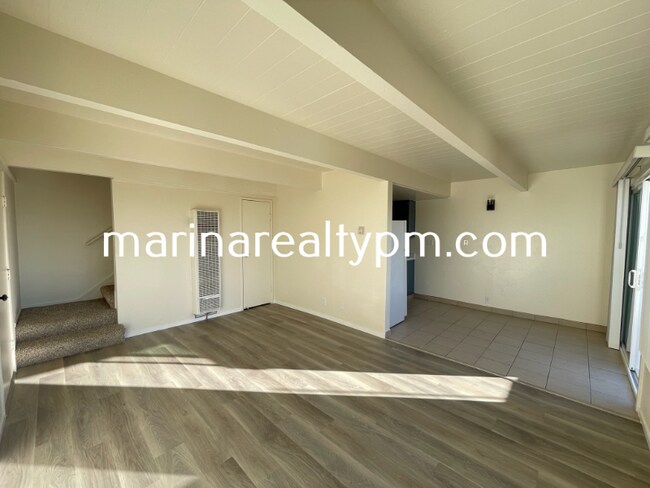 240 Holly St, Unit 11 in Vallejo, CA - Building Photo - Building Photo