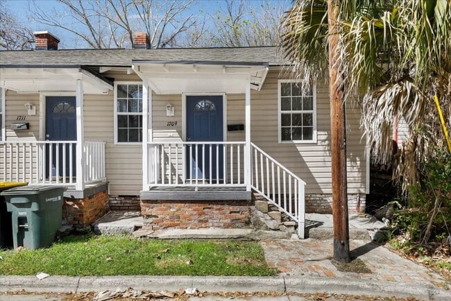 property at 1709 Le Grand St