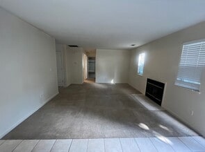 3527 Ignacio Cir in Stockton, CA - Building Photo - Building Photo