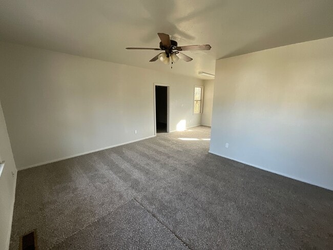 2304 Doris Ave in Del City, OK - Building Photo - Building Photo