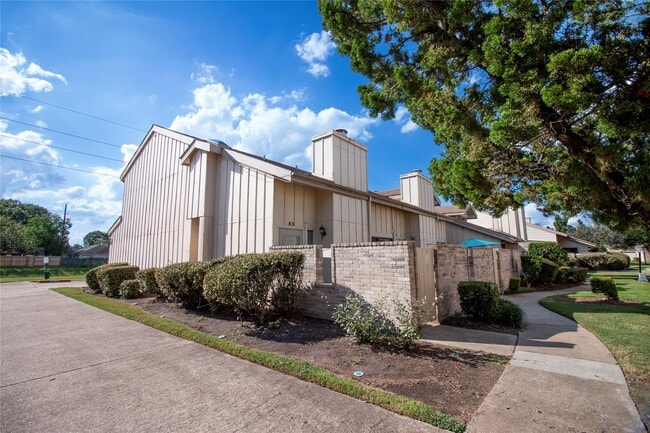property at 3162 Windchase Blvd