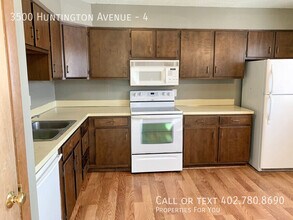 3500 Huntington Ave in Lincoln, NE - Building Photo - Building Photo
