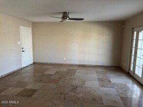 8254 E Roma Ave in Scottsdale, AZ - Building Photo - Building Photo