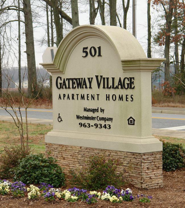 Gateway Village Apartments in Simpsonville, SC - Building Photo - Building Photo