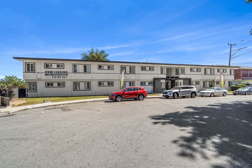 Gale Apartments in Hawthorne, CA - Foto de edificio