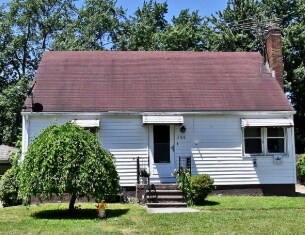 508 Russell Ave in Niles, OH - Building Photo
