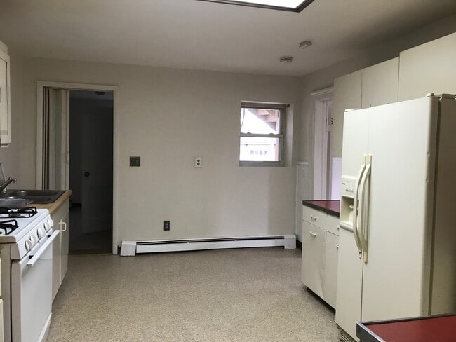 1 W Academy St in Wappingers Falls, NY - Building Photo - Building Photo