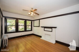 1448 W Cornelia Ave-Unit -# 2 in Chicago, IL - Building Photo - Building Photo