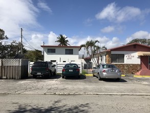 1206 N 22nd Ave in Hollywood, FL - Building Photo - Other