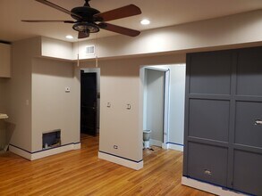 4004 N Bell Ave in Chicago, IL - Building Photo - Building Photo
