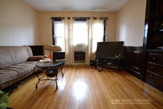 203 Everett St, Unit 2 in Boston, MA - Building Photo - Building Photo