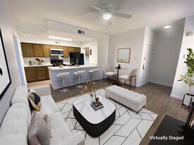 6760 Eastridge Dr in Dallas, TX - Building Photo