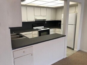 422 SW 9th St-Unit -1 in Boca Raton, FL - Building Photo - Building Photo