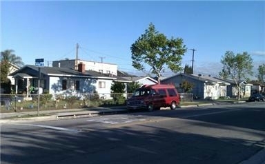 7413 Ira Ave in Bell Gardens, CA - Building Photo